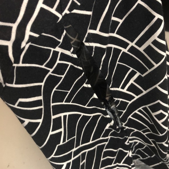 LAUREN Ralph Lauren blouse cold shoulders - Picture 6 of 12